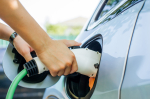 Almanya’da elektrikli araçlar benzinli modelleri geride bıraktı