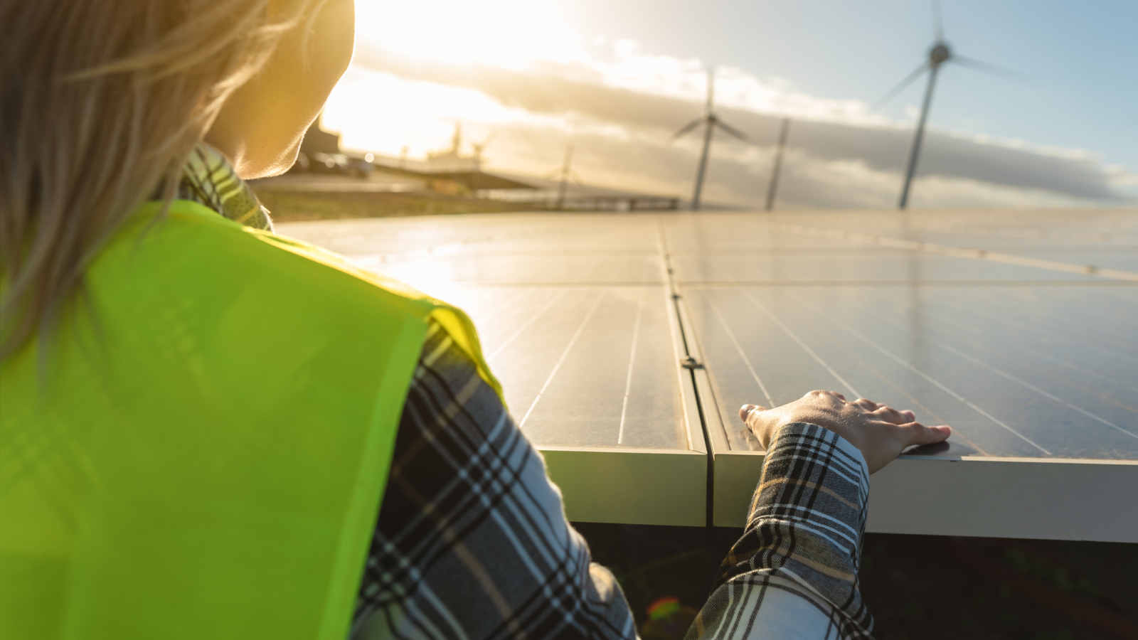Enerji sektöründe kadınlara yönelik eğitim programı ikinci dönemine giriyor
