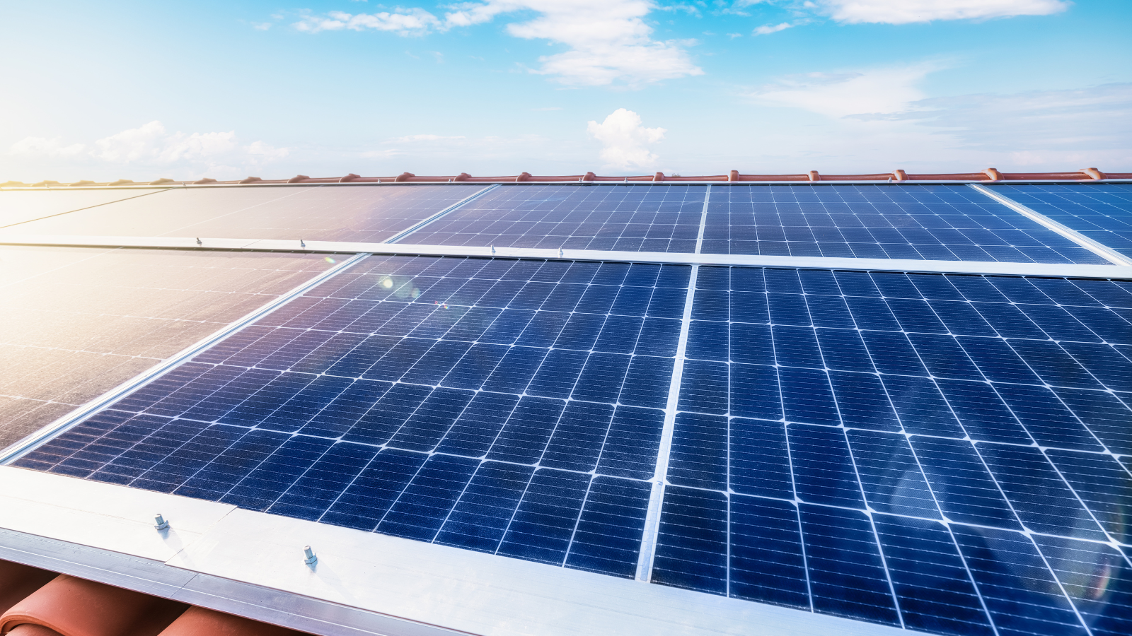 Bir kent, bir hedef: Glasgow halkından güneş enerjisine 1 milyon sterlinlik yatırım desteği