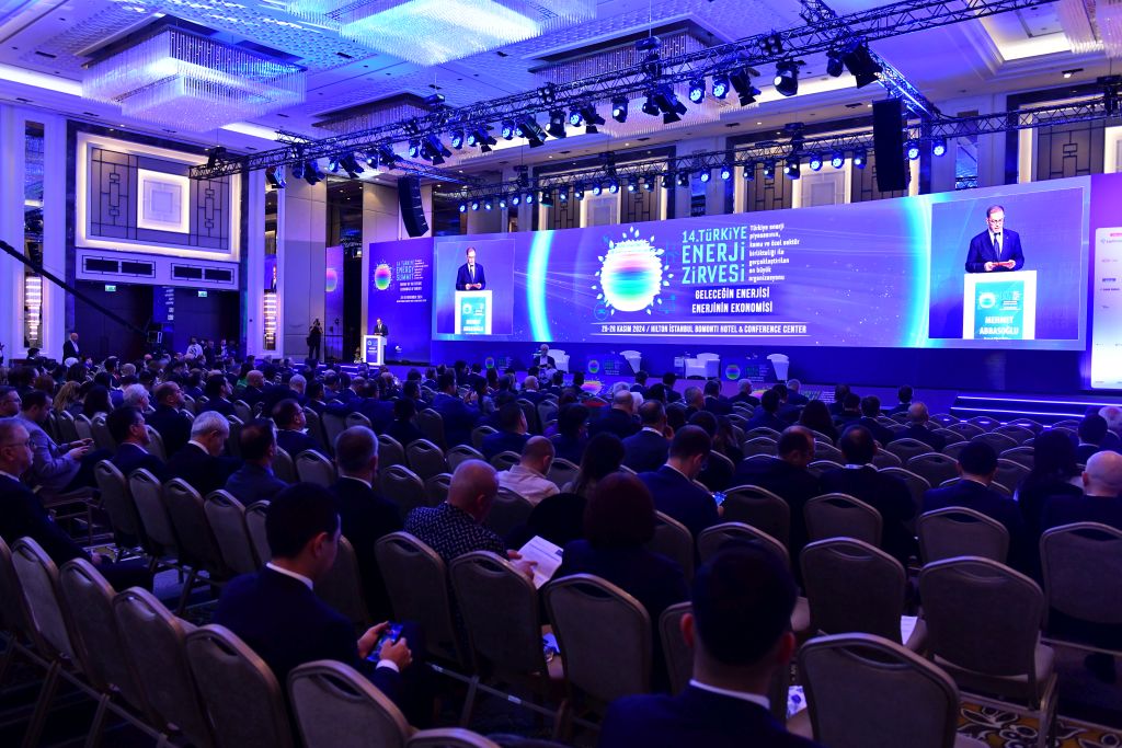 Enerji Sektörü 15.Türkiye Enerji Zirvesi'nde Buluşacak