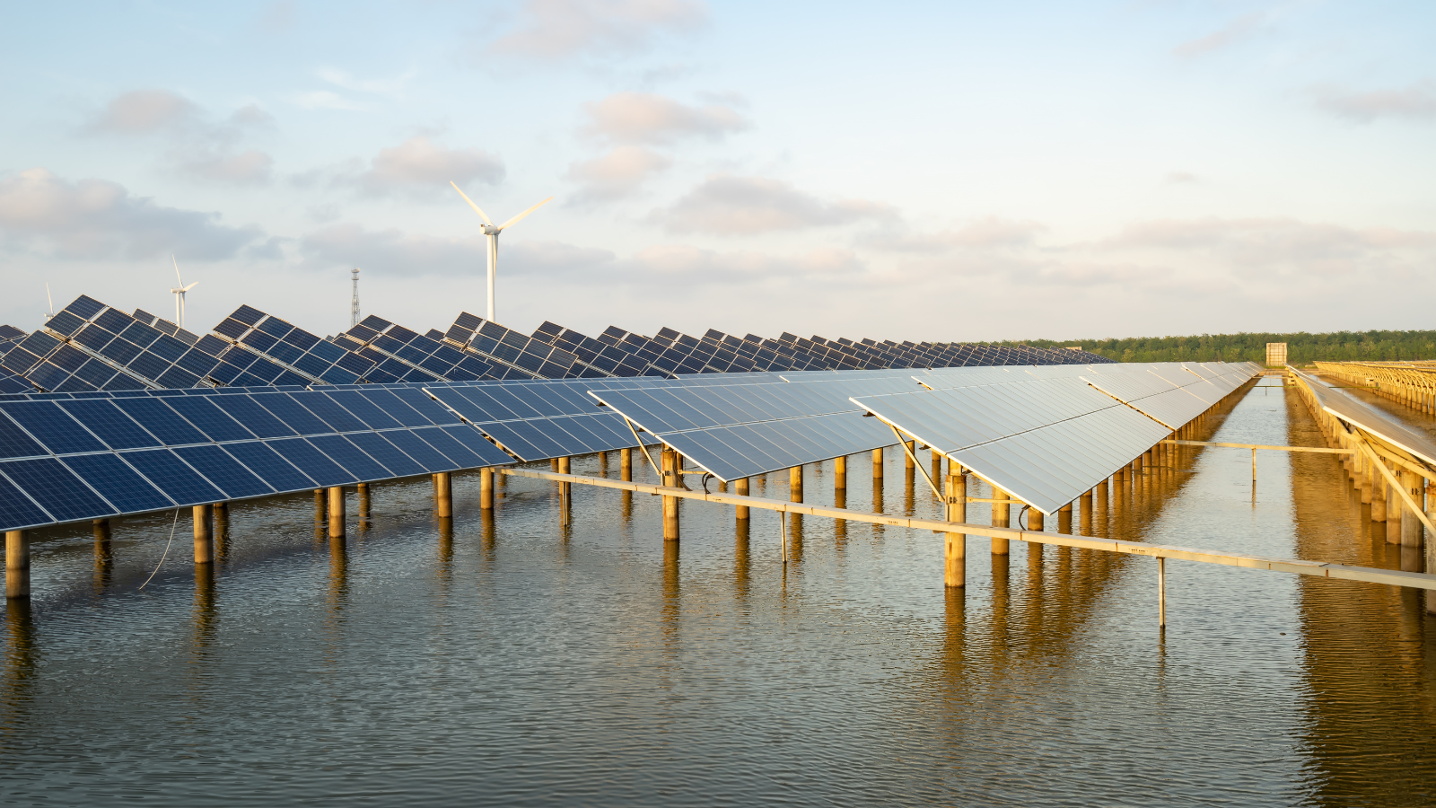 Çin, açık denizlerde 1 GW’lık yüzen güneş enerjisi santrali kuruyor 1 Çin, açık denizlerde 1 GW’lık yüzen güneş enerjisi santrali kuruyor